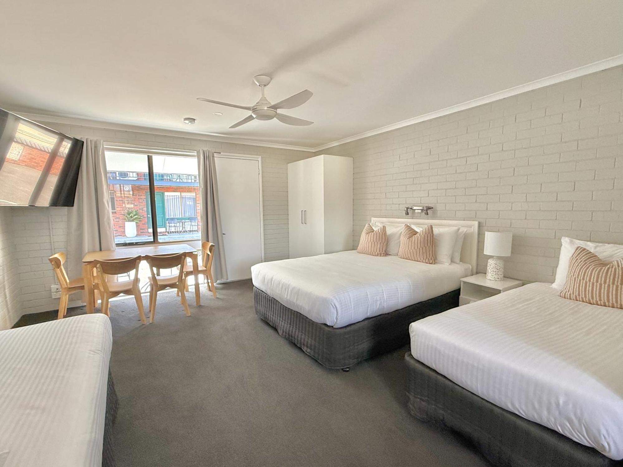 Pelican Motor Inn 메림불라 외부 사진